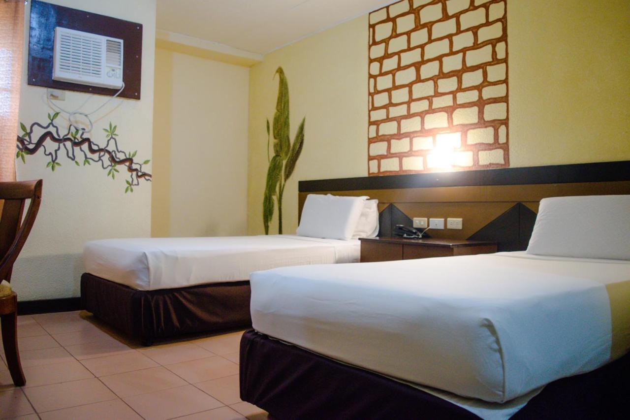 Country Village Hotel Cagayan de Oro Eksteriør bilde