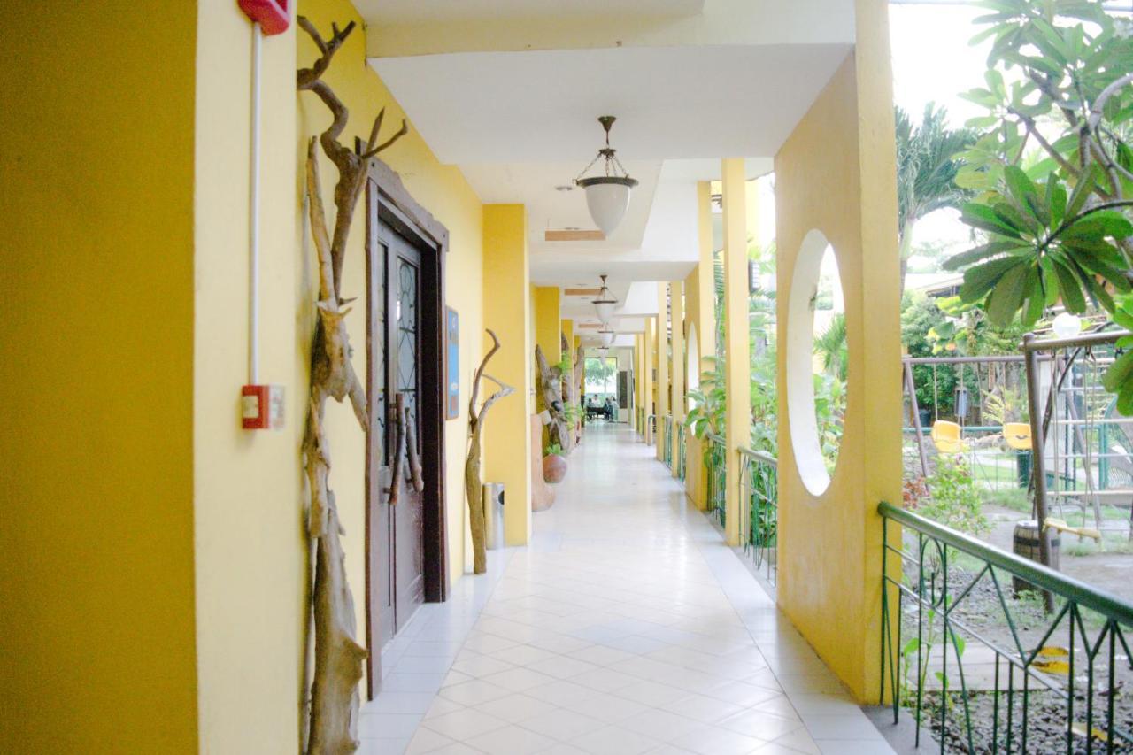 Country Village Hotel Cagayan de Oro Eksteriør bilde