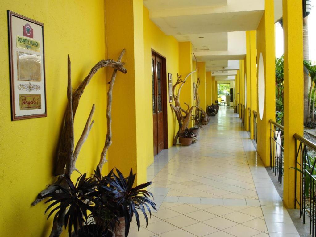 Country Village Hotel Cagayan de Oro Eksteriør bilde