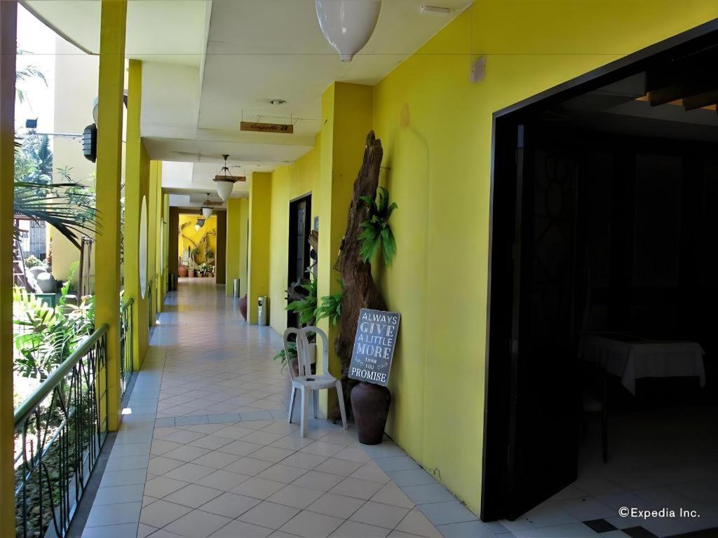 Country Village Hotel Cagayan de Oro Eksteriør bilde